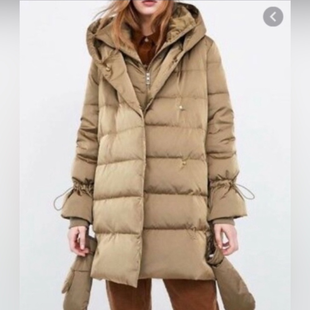 Zara golden puffer with gloves